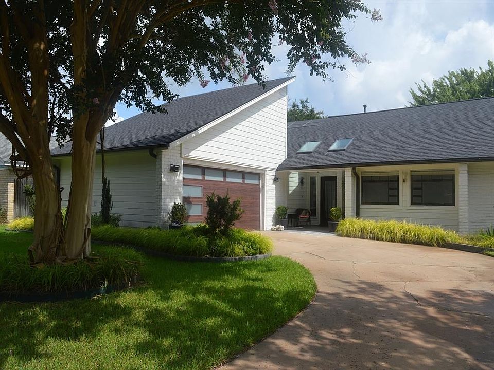 1st image of 15614 Oldridge Dr