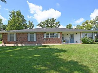 5731 Greenlawn Rd, Hamilton, OH 45011