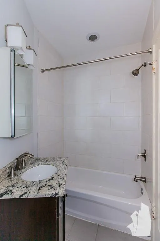1 bed, 700 sqft, $2,195 — Photo 4