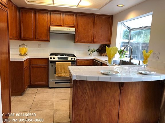 3rd image of 6359 Blossom Ln