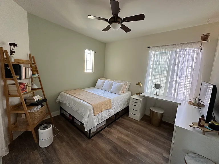 879 Coronado Cir — Photo 10