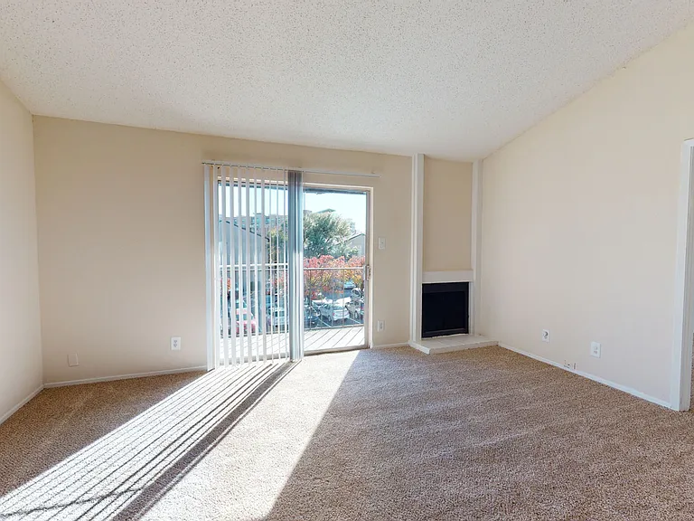Addison Apartments at the Park — Photo 158
