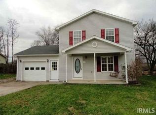 1106 Locust St, Salem, IN 47167