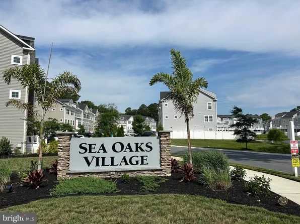 9522 Seascape Ln #5, Berlin, MD 21811