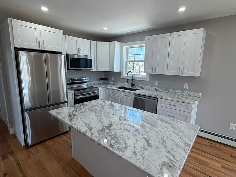 86 Lynch St #1 — Photo 4