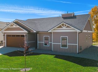 13 Belgian Ct, Silt, CO 81652