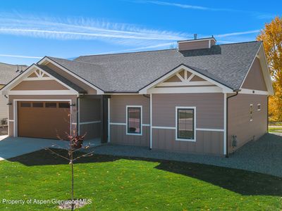 13 Belgian Ct, Silt, CO, 81652