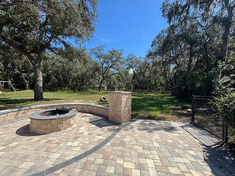 599 S Country Club Rd — Photo 25