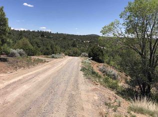 6 Quartz Trl, Santa Fe, NM 87505