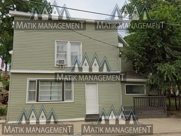 16 5th St W, Mantorville, MN 55955