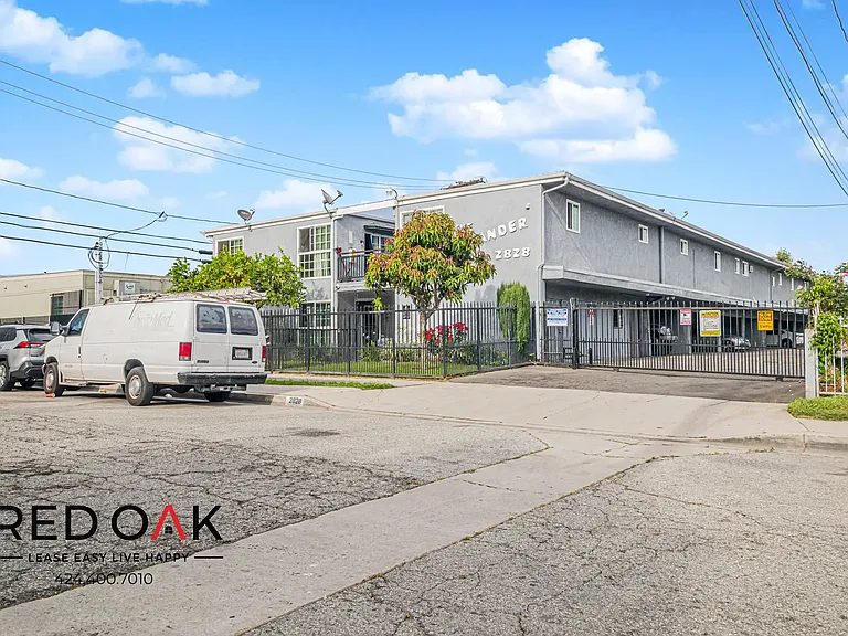 2828 Consol Ave #15B — Photo 6