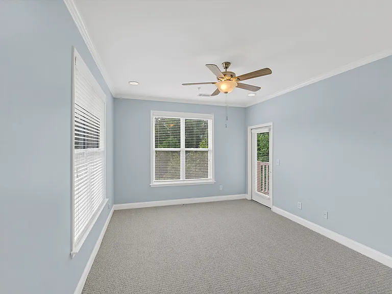 1000 E Woodlawn Rd #417 — Photo 15