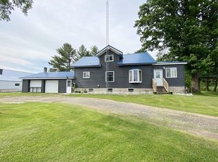7749 North Rd, Arpin, WI 54410