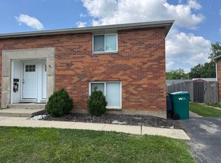 4942-4944 Beacon Hill, Columbus, OH 43228