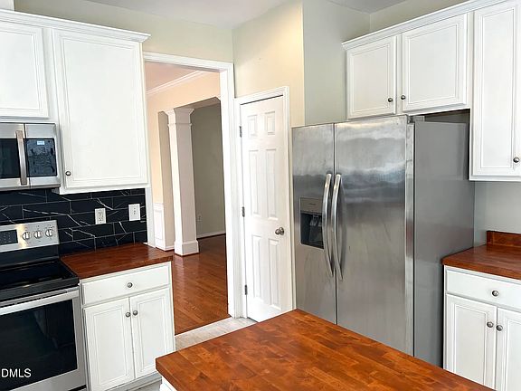 4th image of 1020 Delta River Way