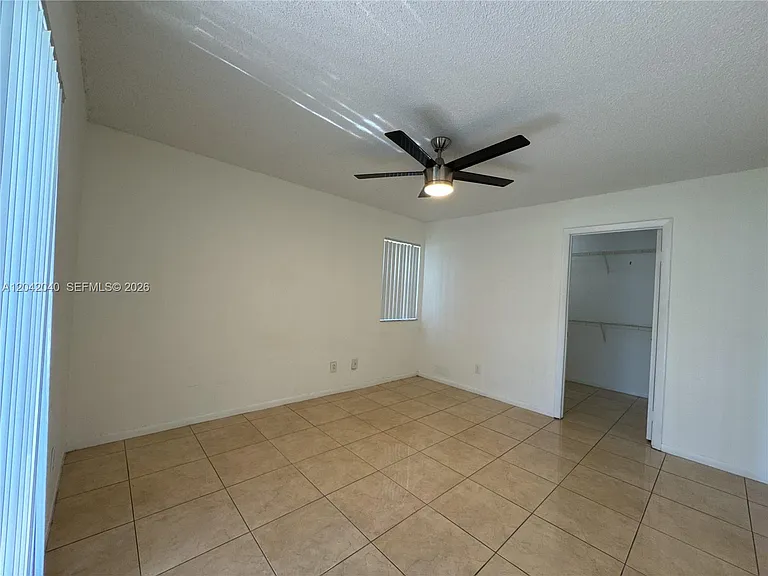 550 S Park Rd #188 — Photo 8