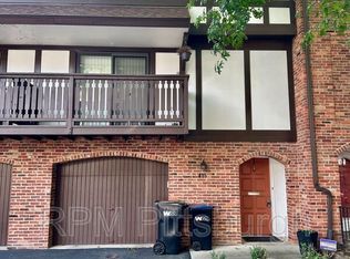 415 Allenberry Dr, Pittsburgh, PA 15237