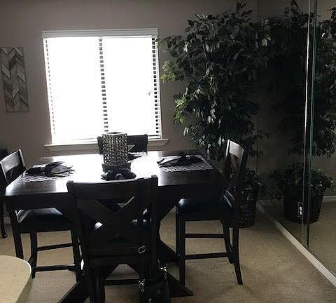 4th image of 504 Sabal Lake Dr