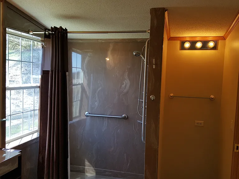 166 Squirrel Ln — Photo 13