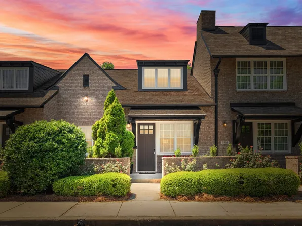 1303 Barristers Ct, Birmingham, AL 35242