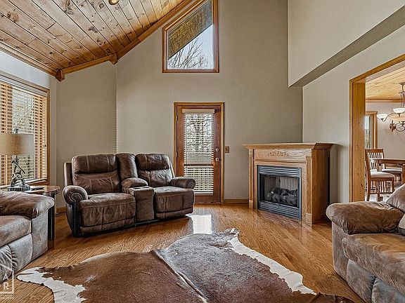 2nd image of 1904 Greene Rd #516