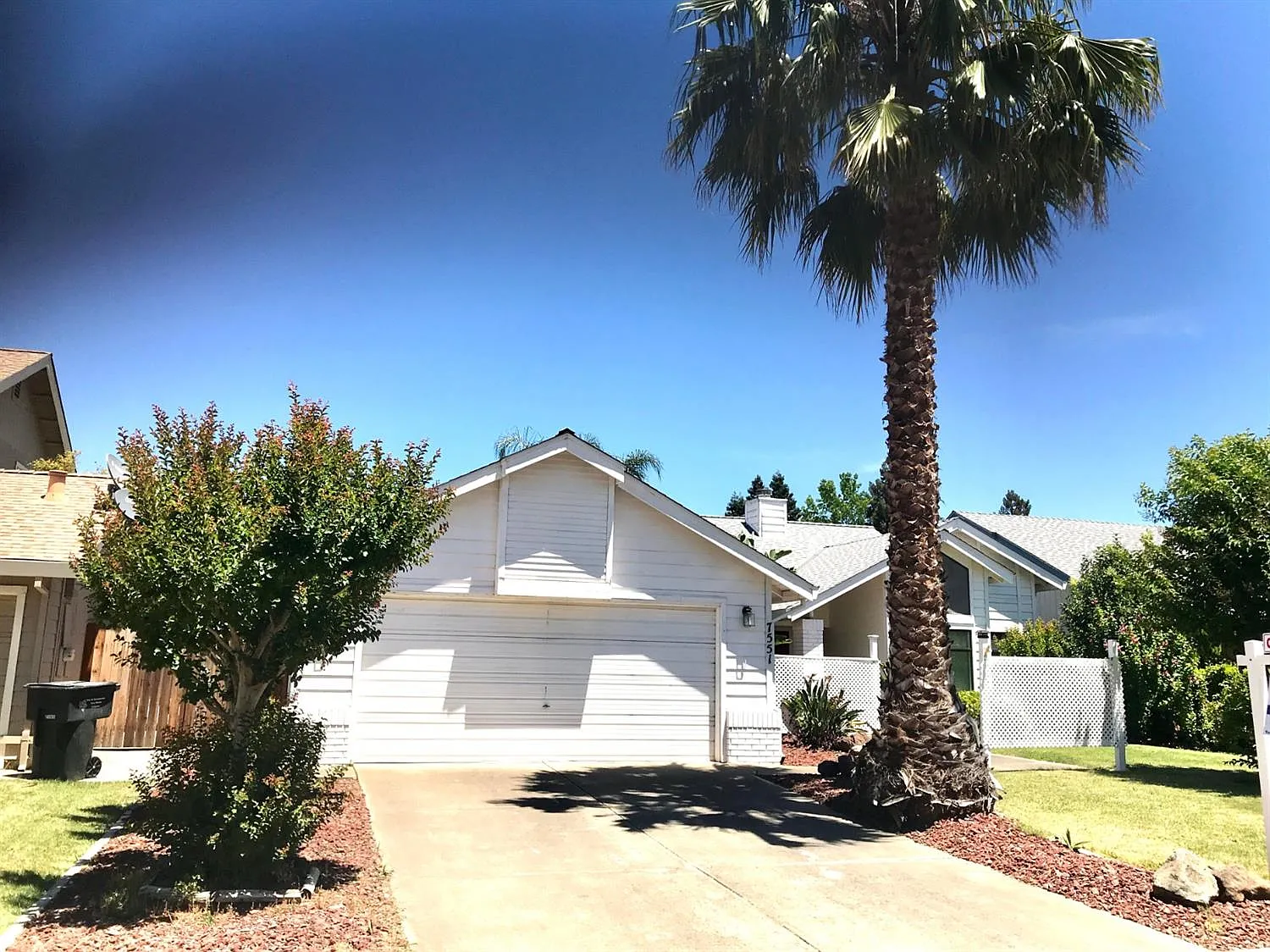7551 Nadia Way photo 1