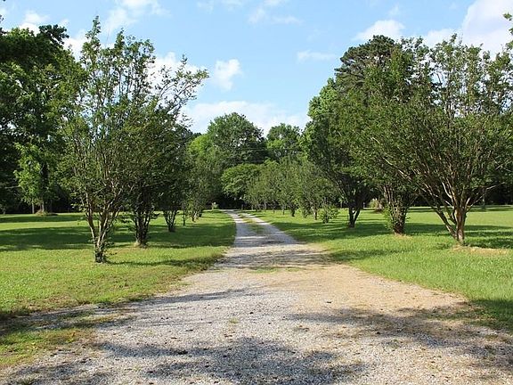 2nd image of 1365 County Road 4008