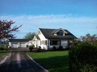 712 E Main St, Everson, WA 98247