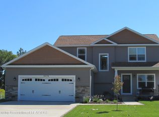 716 Little Creek Path, Perry, MI 48872