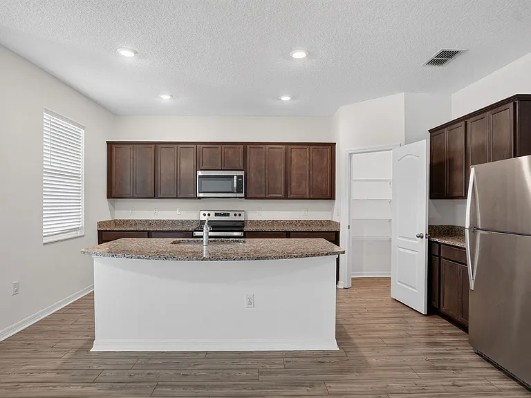 6170 Dolostone Dr — Photo 6