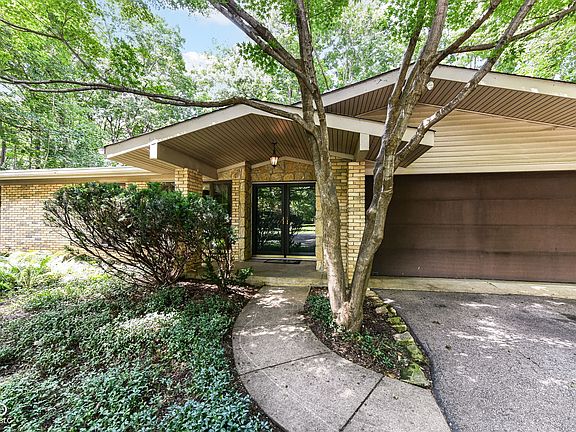 4th image of 6012 Northwood Dr