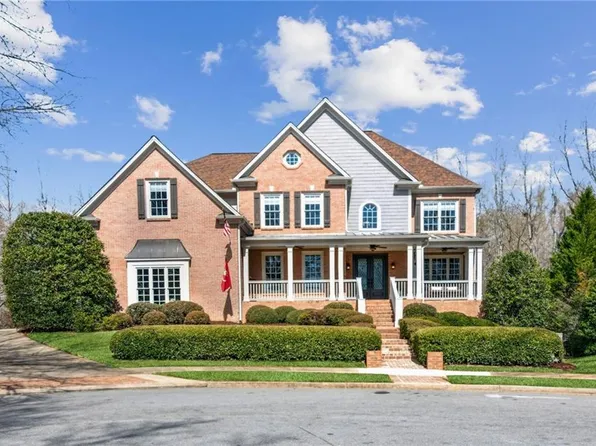 4865 Meadow Park Ln, Suwanee, GA 30024