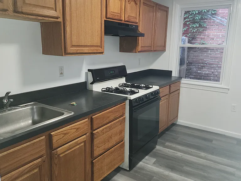 411 S Arch St #1 — Photo 20