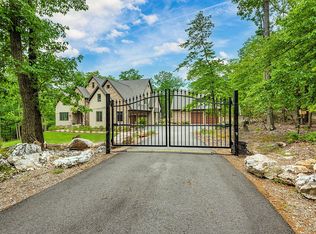 7822 Jackson Mountain Dr, Frederick, MD 21702