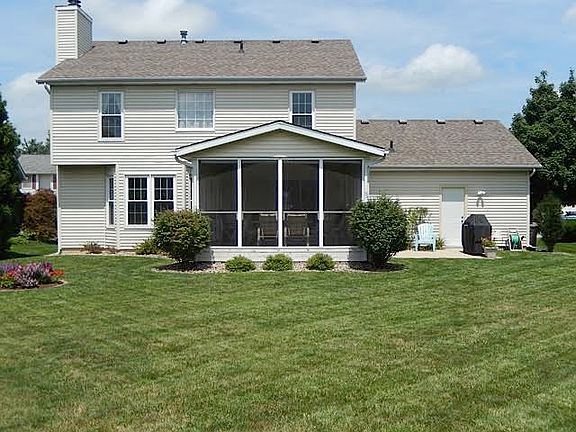 back yard, porch, and patio