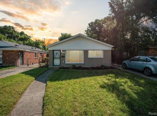 20468 Washburn St, Detroit, MI 48221