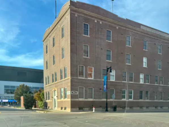 201 S Saint Francis Ave APT 203, Wichita, KS 67202