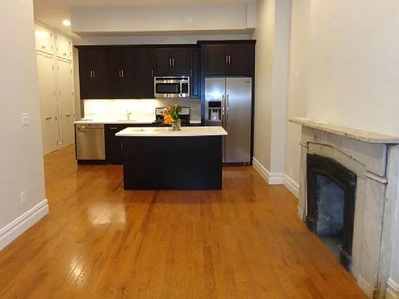 4th image of 18 W 16th St APT 2