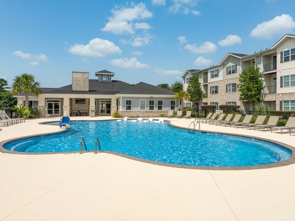 436 Hawthorne Loop Rd #404-303