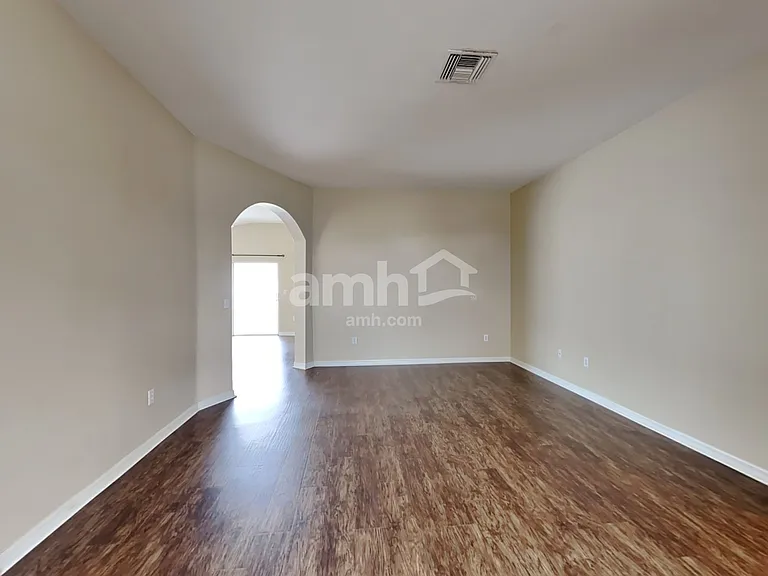 27826 Breakers Dr — Photo 9
