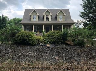 1414 Calhoun Rd, Dahlonega, GA 30533