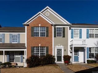 6836 Rothchild Dr, Charlotte, NC 28270