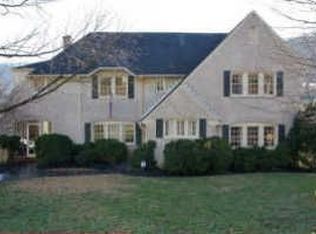 2802 Wycliffe Ave SW, Roanoke, VA 24014