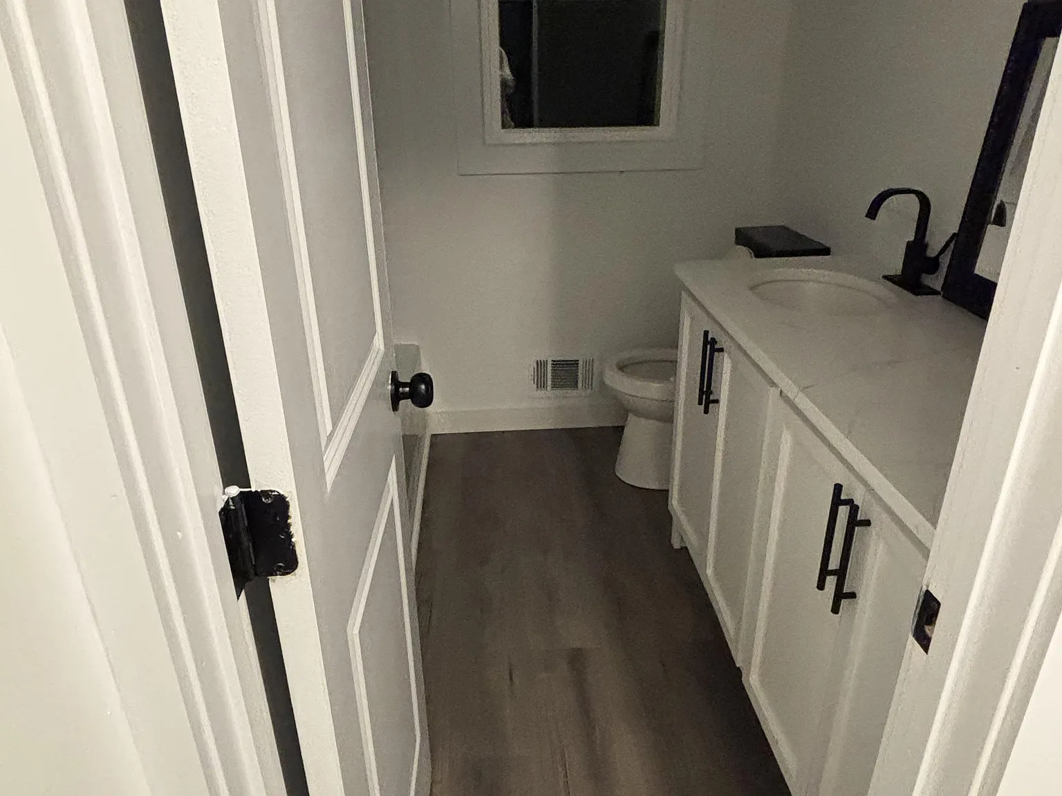 4 bed, 4.0 bath, 1426 sqft, $910 — Photo 4