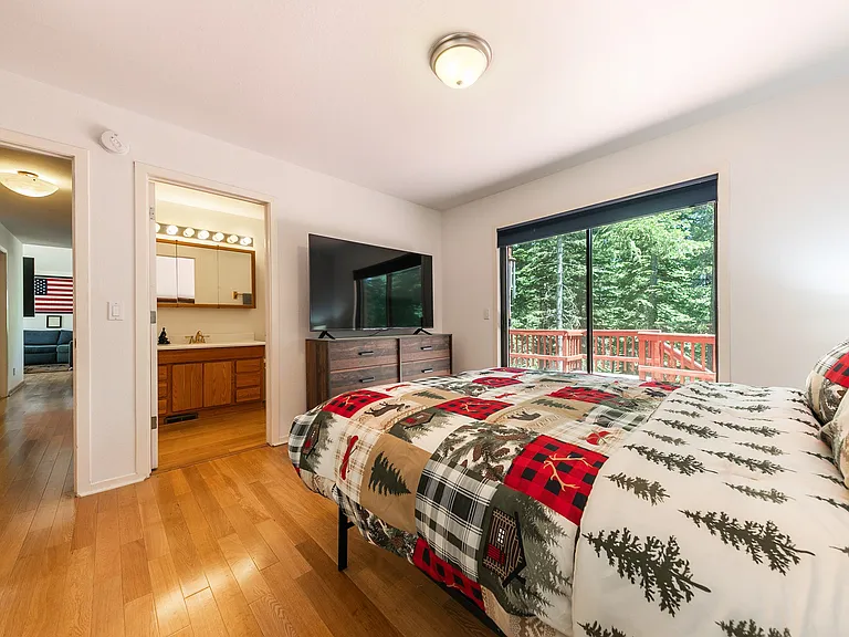 11059 Zermatt Dr — Photo 17