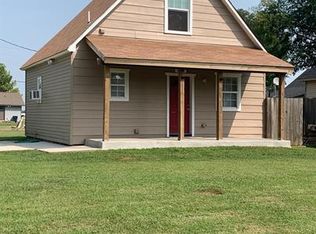 1024 W Washington Ave, Guthrie, OK 73044
