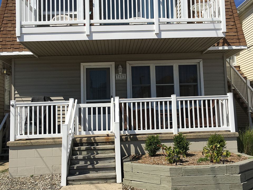 1st image of 3652 West Ave #1