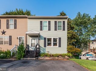 161 White Dogwood Dr, Etters, PA 17319