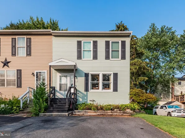 161 White Dogwood Dr, Etters, PA 17319