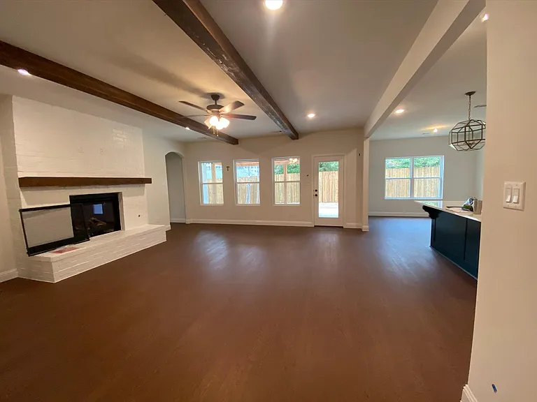 6508 Malvey Ave — Photo 4
